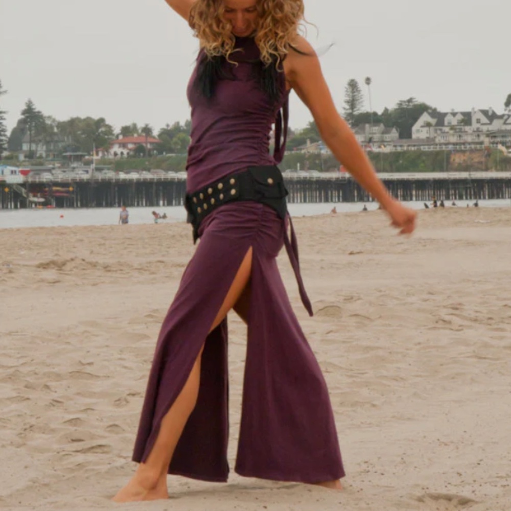 Diva Dress in Burgandy (New without tag)